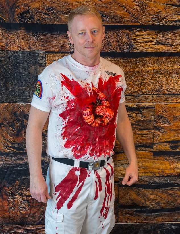 Picture of Cain and chestburster costume from Alien